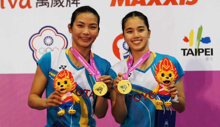 女雙／激戰84分鐘　泰國組合險勝摘金